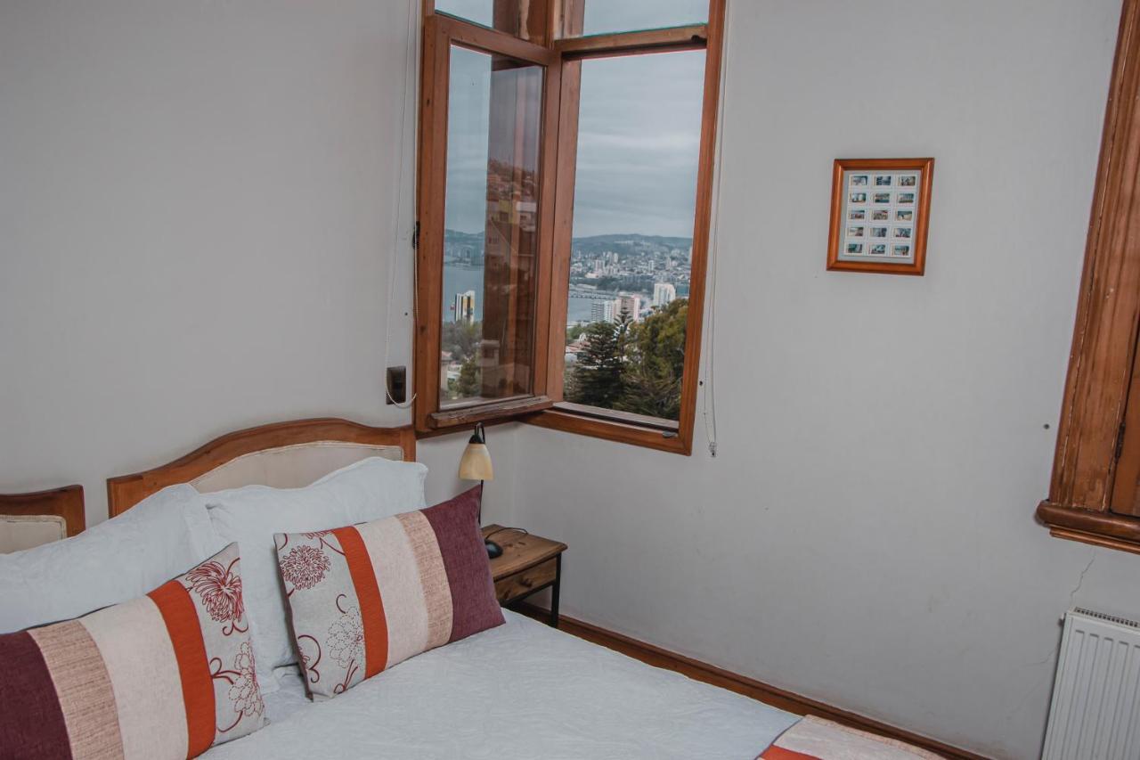 Sutherland House 3*